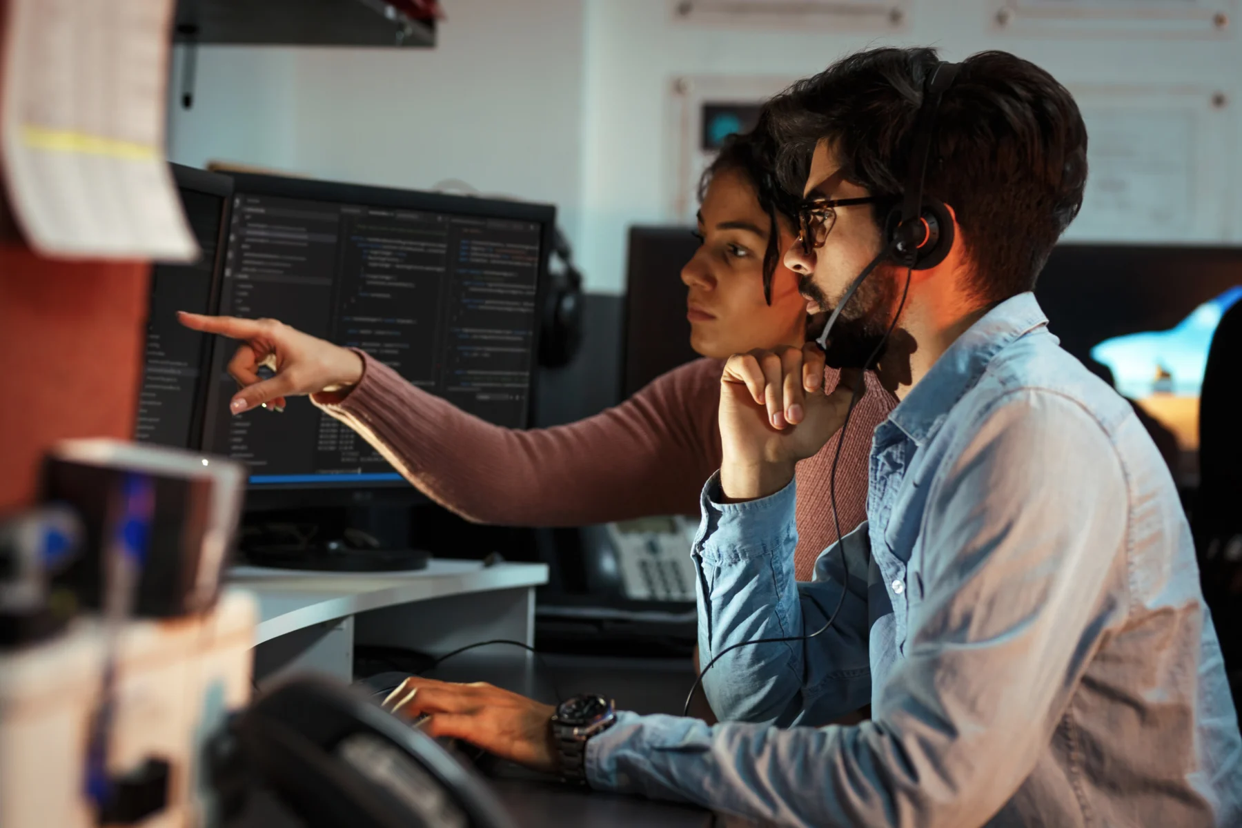 programmers-work-late